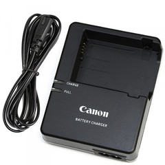 Зарядное устройство Canon LC-E8С, для 550D/600D/650D/700D/800D)