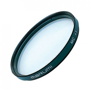 Светофильтр Marumi Neptune, 55mm (Объект в центре с эффектом диагонального размытия за кругом)
