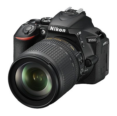 Фотоаппарат зеркальный Nikon D5600 Kit 18-105mm f/3.5-5.6 AF-S VR