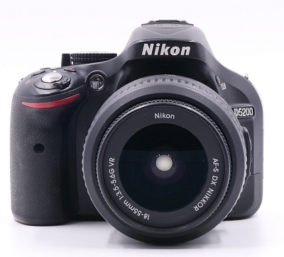 Фотоаппарат комиссионный Nikon D5200 kit 18-55mm VR (б/у, гарантия 14 дней, S/N4303211/52935467)