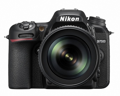 Фотоаппарат зеркальный Nikon D7500 Kit 18-105mm f/3.5-5.6 AF-S VR