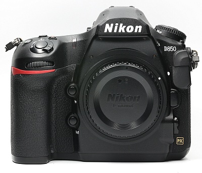 Фотоаппарат комиссионный Nikon D850 Body (б/у, гарантия до 15.09.2021, S/N 6000927) 