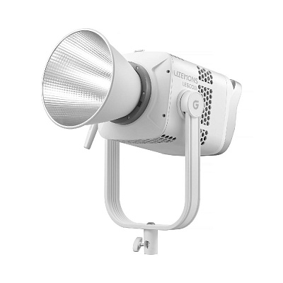 Осветитель Godox LITEMONS LE600Bi 2800К-6500K светодиодный для видео и фотосъемки