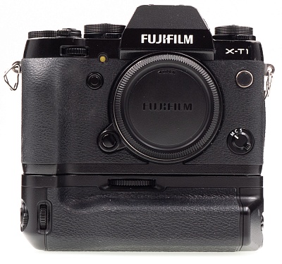 Фотоаппарат комиссионный Fujifilm X-T1 Body + Бат блок (б/у, гарантия 14 дней, S/N 41P02113)