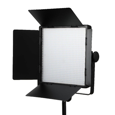 Осветитель Godox LED1000D II 5600К, светодиодный для видео и фотосъемки (без пульта)