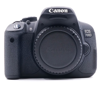 Фотоаппарат комиссионный Canon EOS 700D Body (б/у, гарантия 14 дней, S/N 343075002020) 