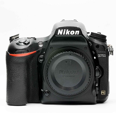 Фотоаппарат комиссионный Nikon D750 Body (б/у, гарантия 14 дней, S/N 6107662)
