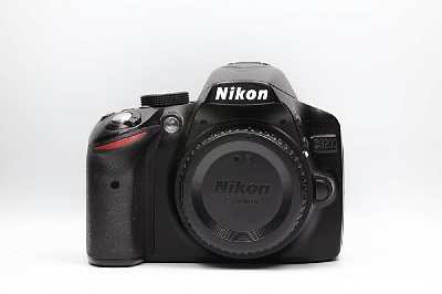 Фотоаппарат комиссионный Nikon D3200 Body (б/у, гарантия 14 дней, S/N 7698310)
