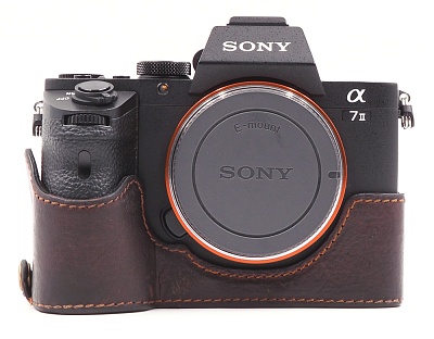 Фотоаппарат комиссионный  Sony A7M2 Body (A7 Mark II) + чехол (б/у, гарантия 14 дней, S/N 3809939)