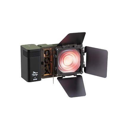 Осветитель Zhiyun MOLUS X100RGB COB LIGHT PRO Green 2700К-10000К светодиодный для видео и фотосъемки