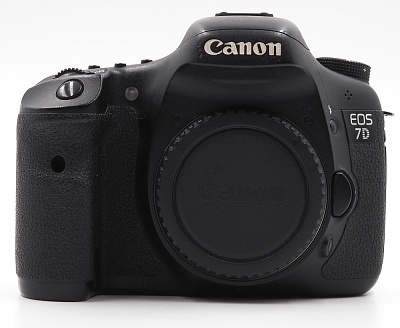 Фотоаппарат комиссионный Canon EOS 7D Body (б/у, гарантия 14 дней S/N 0920700067)