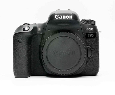 Фотоаппарат комиссионный Canon EOS 77D Body (б/у, гарантия 14 дней, S/N 143031005249)