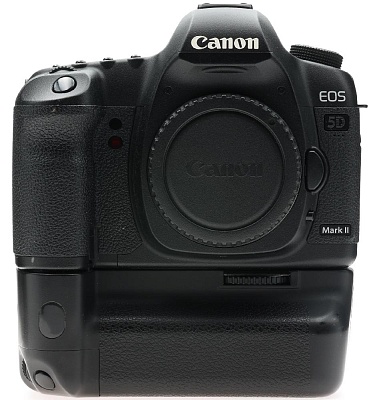 Фотоаппарат комиссионный Canon EOS 5D mark II Body + Бат блок(б/у, гарантия 14 дней, S/N 3531732563)