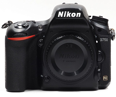 Фотоаппарат комиссионный Nikon D750 Body (б/у, гарантия 14 дней, S/N 6124288)