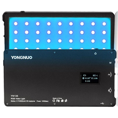 Осветитель Yongnuo YN135 RGB 3200-5600K, светодиодный для видео и фотосъемки