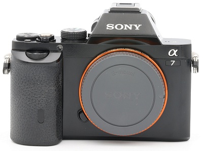 Фотоаппарат комиссионный Sony A7 Body (б/у, гарантия 14 дней, S/N 4571523)