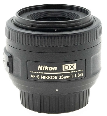 Объектив комиссионный Nikon 35mm f/1.8G AF-S DX Nikkor (б/у, гарантия 14 дней, S/N 3506042)