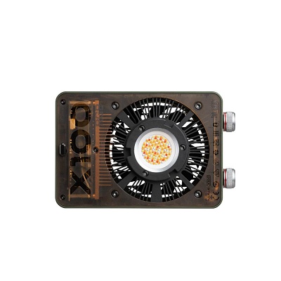 Осветитель Zhiyun MOLUS X100RGB COB LIGHT PRO 2700К-10000К светодиодный для видео и фотосъемки