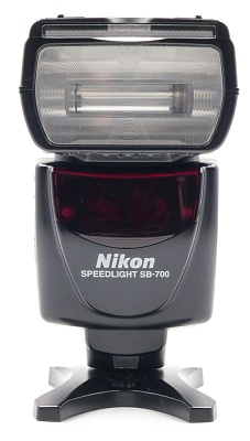 Вспышка комиссионная Nikon Speedlight SB-700, i-TTL (б/у, гарантия 14 дней, S/N2506180) 