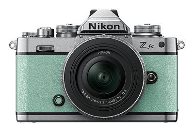 Фотоаппарат беззеркальный Nikon Z fc Kit 16-50mm f/3.5-6.3 VR, серебро/зеленый