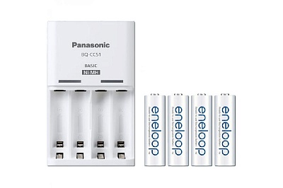 Зарядное устройство Panasonic Eneloop Smart & Quick (K-KJ55MCС40E) + 4шт АА 1900 mAh