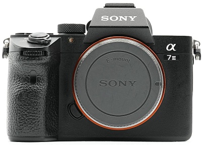 Фотоаппарат комиссионный Sony A7M3 Body (б/у, гарантия 14 дней, S/N 3853913)