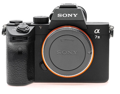 Фотоаппарат комиссионный Sony A7M3 Body (б/у, гарантия 14 дней, S/N 7227073)
